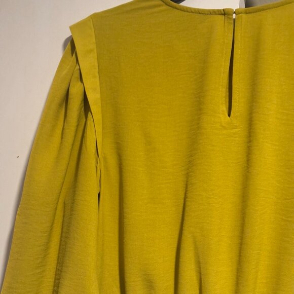 Express Women size large Mustard yellow Smocked Blouson Blouse - Picture 8 of 9